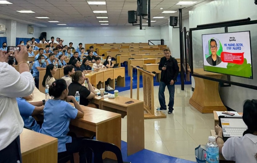Guest speaker presenting to CleverCare students